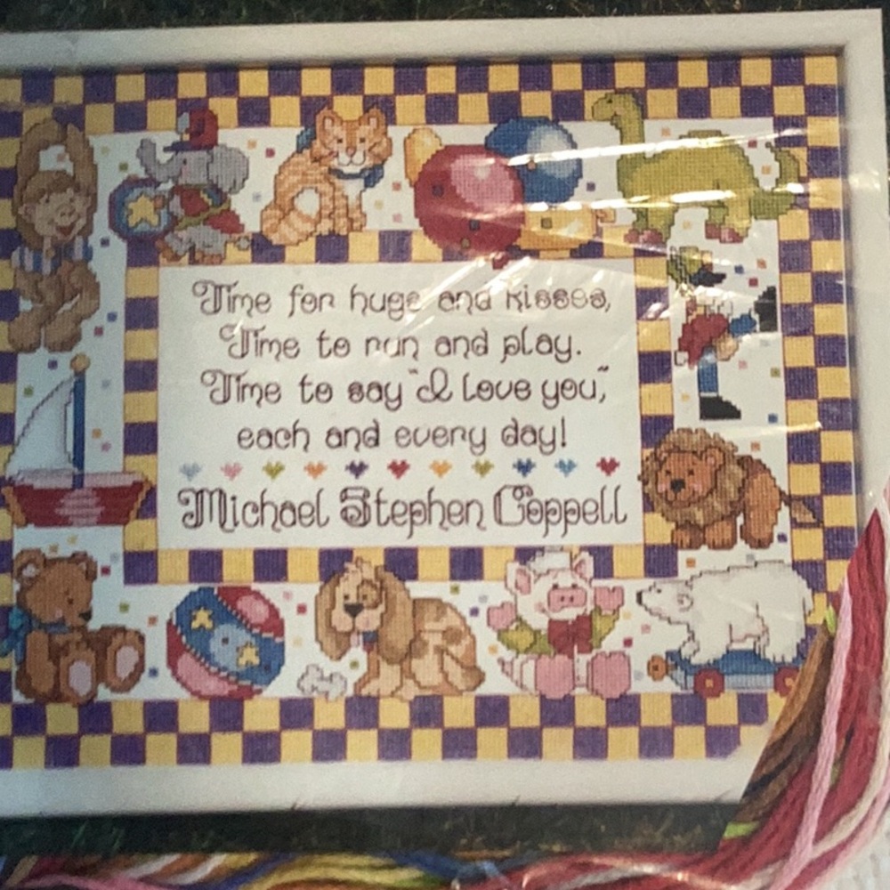 Design Works "Hugs and Kisses" Birth Sampler Cross Stitch Kit NWT #227